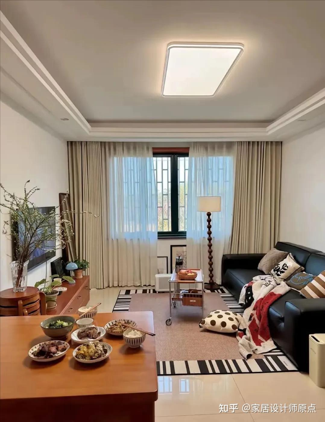 Người phụ nữ 52 tuổi sống tối giản gây sốt mạng: Không tích trữ đồ, không giao du xã hội và bài toán tài chính khiến nhiều người trung niên phải nhìn lại- Ảnh 2. Người phụ nữ 52 tuổi sống tối giản gây sốt mạng: Không tích trữ đồ, không giao du xã hội và bài toán tài chính khiến nhiều người trung niên phải nhìn lại- Ảnh 2.