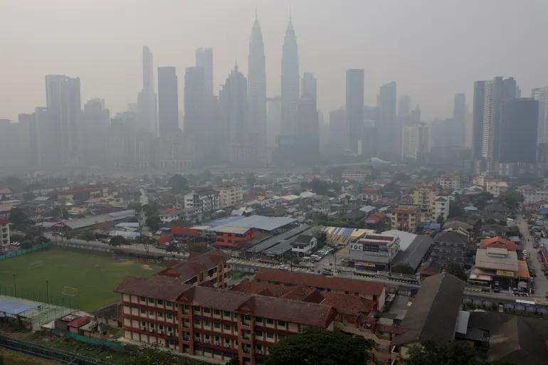 Khói mù Indonesia bao phủ Đông nam Á ảnh hưởng Đến Malaysia và Singapore năm 2026 - Ảnh 3. Khói mù Indonesia bao phủ Đông nam Á ảnh hưởng Đến Malaysia và Singapore năm 2026 - Ảnh 3.