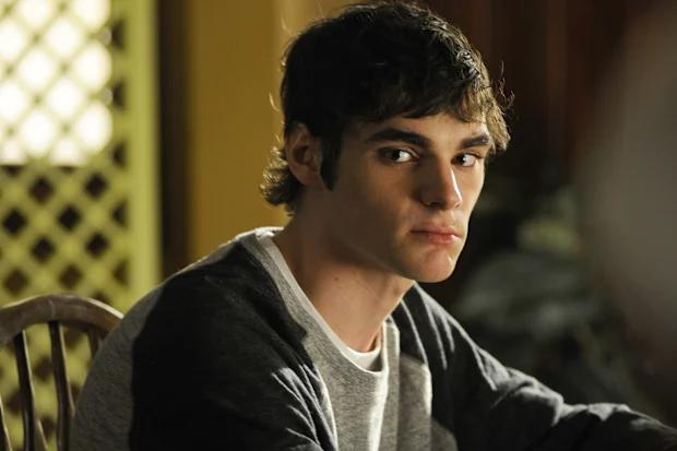 Những giây phút cuối cùng của RJ Mitte và Luis Moncada trên khinh khí cầu tại New Mexico - Ảnh 3. Những giây phút cuối cùng của RJ Mitte và Luis Moncada trên khinh khí cầu tại New Mexico - Ảnh 3.