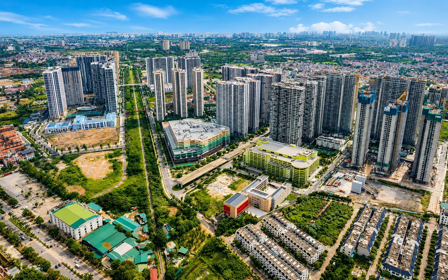 Sếp Savills: 5 năm qua, giá căn hộ Hà Nội tăng 25% mỗi năm, thu nhập người dân chỉ tăng 9%