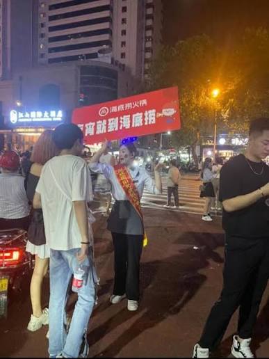 Một tối 4 concert, người thắng lớn nhất có thể là một nồi lẩu: Haidilao chia quân 10 chi nhánh đón fan, kèm một lời cảnh báo ai cũng nên đọc - Ảnh 6.