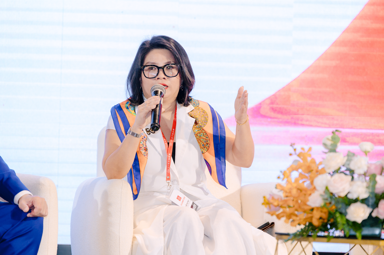 CIO Summit 2026 CFO Talentnet Nguyễn Thị thúy chia sẻ hiệu quả đầu tư AI cho doanh nghiệp - Ảnh 2.