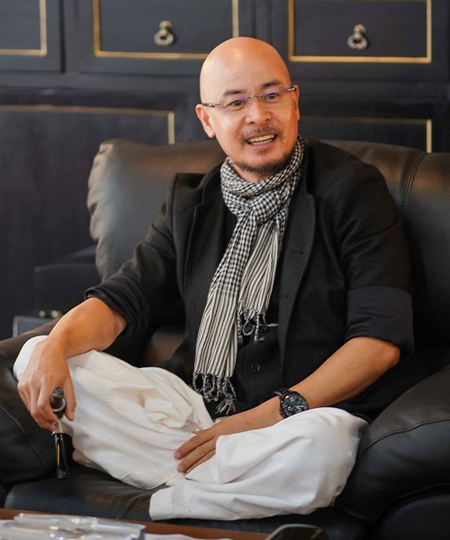 Nhà trong hang của "vua cà phê" Đặng Lê Nguyên Vũ- Ảnh 1.
