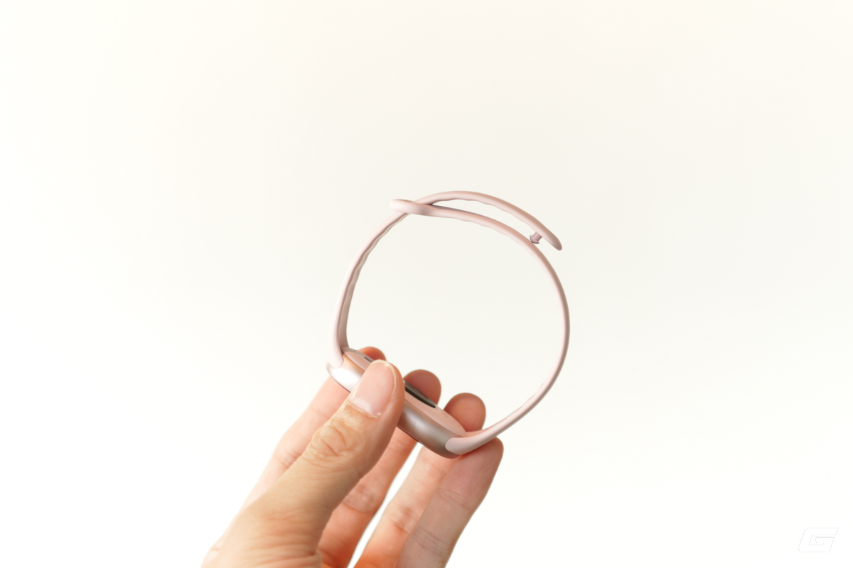 Trên tay Xiaomi Smart Band 11: Mỏng nhẹ hơn, màn hình sáng 2.000 nit, - Ảnh 5.