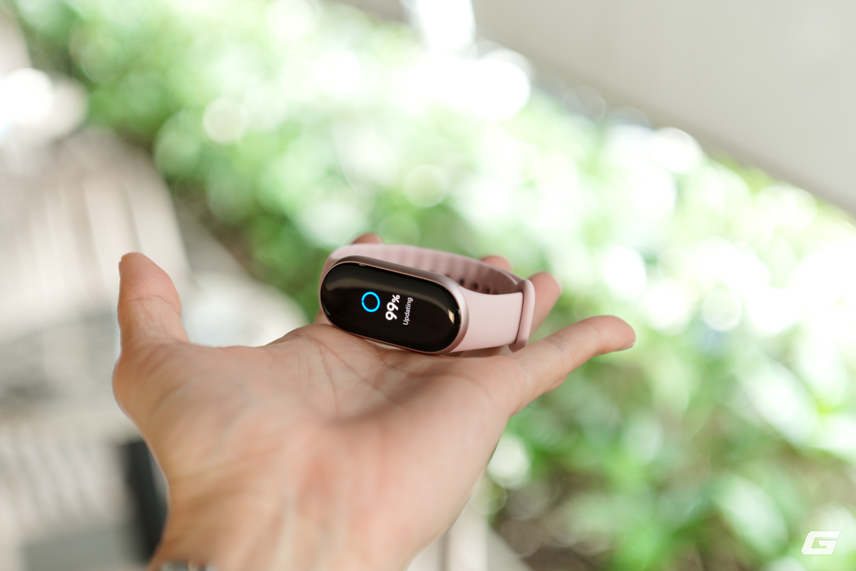 Trên tay Xiaomi Smart Band 11: Mỏng nhẹ hơn, màn hình sáng 2.000 nit, - Ảnh 3.