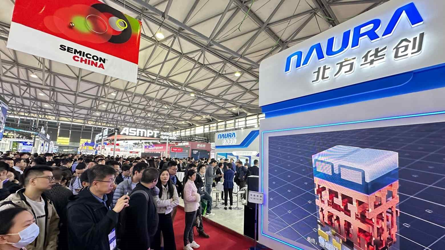 Trung Quốc vươn lên mạnh mẽ trong ngành công nghiệp chip bán dẫn năm 2026 - Ảnh 2.