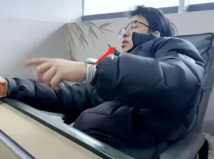 VĐV thể hình đột tử 26 tuổi Bi Jiaqi: Cái chết bất ngờ và những tín hiệu cầu cứu bị bỏ qua - Ảnh 2.