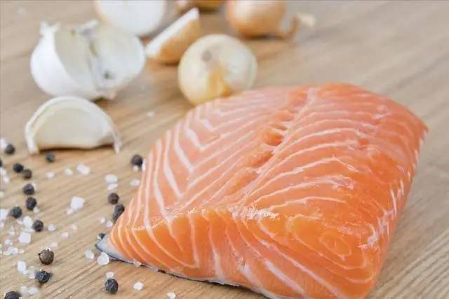 Trứng đứng thứ 5 trong số các loại thực phẩm giàu protein phù hợp nhất cho người cao tuổi, đứng đầu "món" mà hầu hết mọi người không nghĩ tới- Ảnh 3.