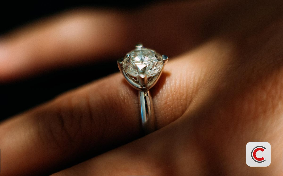 Cơn địa chấn ngành kim cương 2026: Cảnh báo lỗ 30 - 50 % khi bán lại kim cương - Ảnh 1.