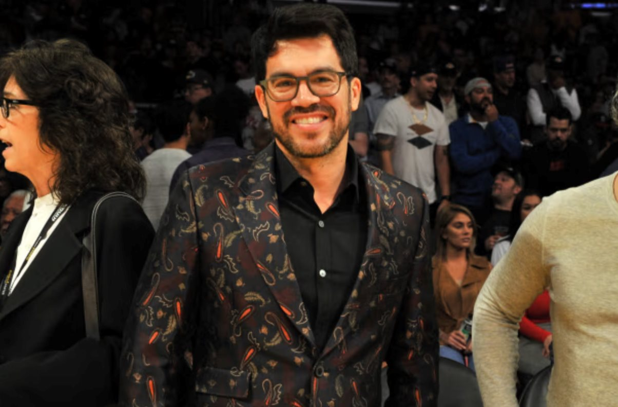 Cú lừa đa cấp gây rúng động năm 2023: Tai Lopez và những nạn nhân mất hàng tỷ đồng - Ảnh 2. Cú lừa đa cấp gây rúng động năm 2023: Tai Lopez và những nạn nhân mất hàng tỷ đồng - Ảnh 2.