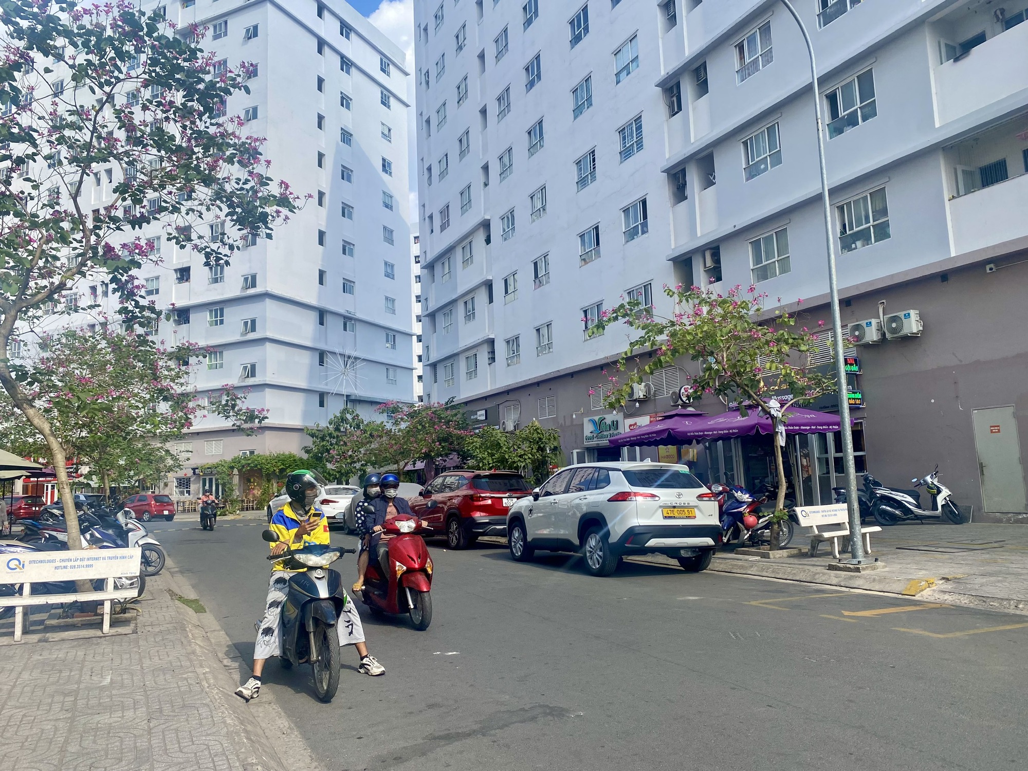 Mua nhà ở xã hội: Giao công an cấp xã xác nhận thu nhập - Ảnh 1.