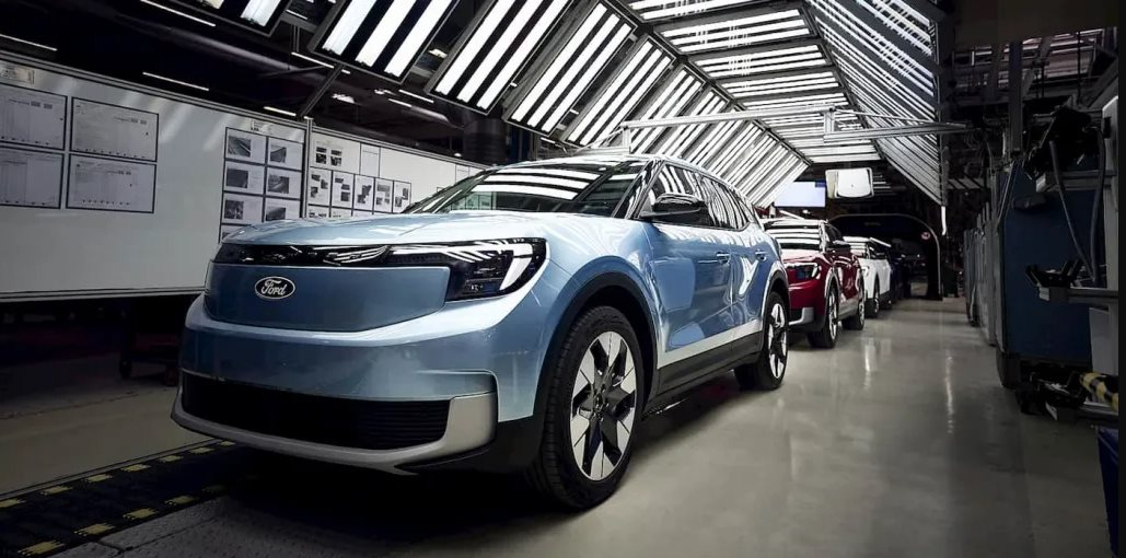 Ford lỗ 4 , 8 tỷ USD vì xe điện sớm , hòa vốn chỉ sau 3 năm nữa - Ảnh 1.