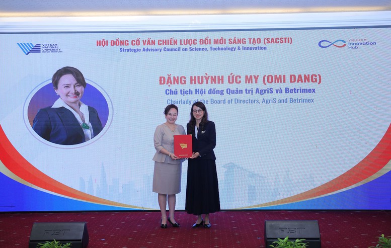 Đặng Huỳnh Ức My tham gia Hội đồng Cố vấn Đổi mới sáng tạo tại Đại học Quốc gia TP . HCM - Ảnh 2.