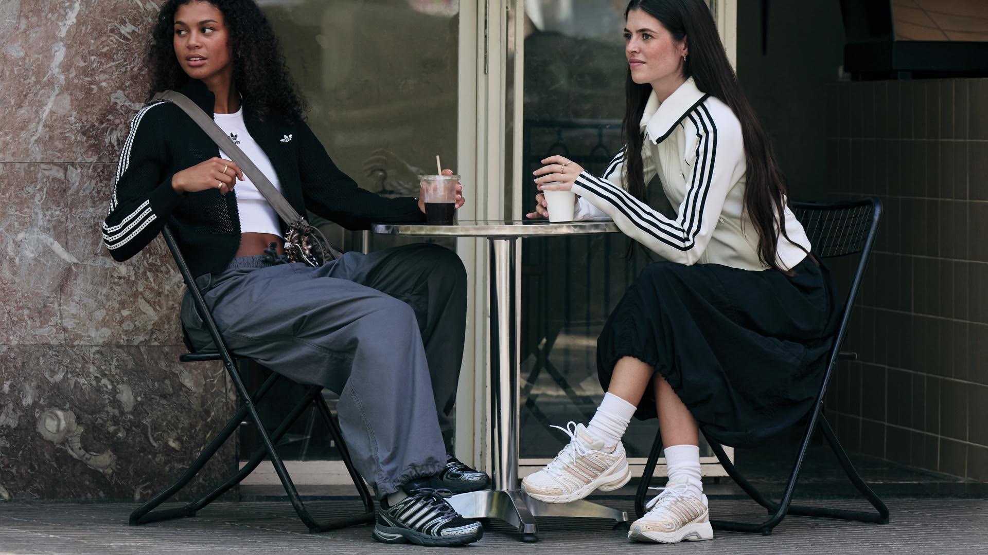 Adistar Control 5 trở lại: Thị trường retro runner có đang bão hòa năm 2026 không? - Ảnh 1.