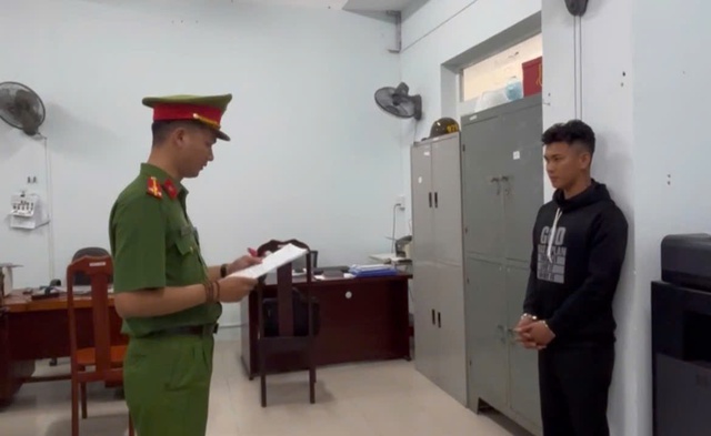 Thi hành lệnh bắt tạm giam Phạm Lẹ: Vụ án gây xôn xao dư luận 2026 - Ảnh 1.