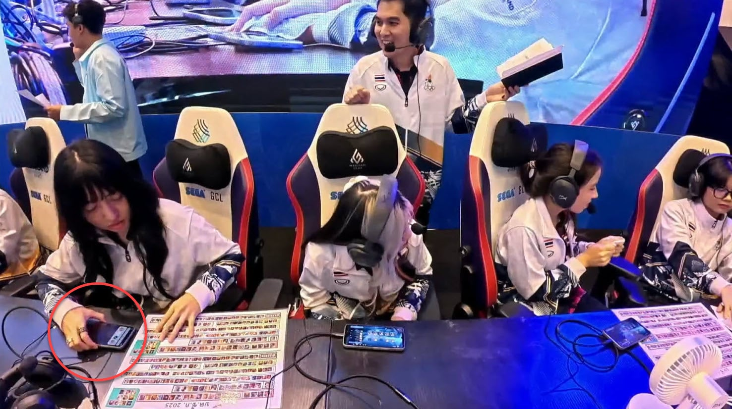 Danh tính người nộp đơn vụ gian lận Liên Quân Thái Lan gây chấn động Danh tính người nộp đơn vụ gian lận Liên Quân Thái Lan gây chấn động