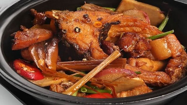 Cá chép: Món ăn dưỡng nhan và sức khỏe cho phụ nữ dịp Tết 2026 - Ảnh 3.