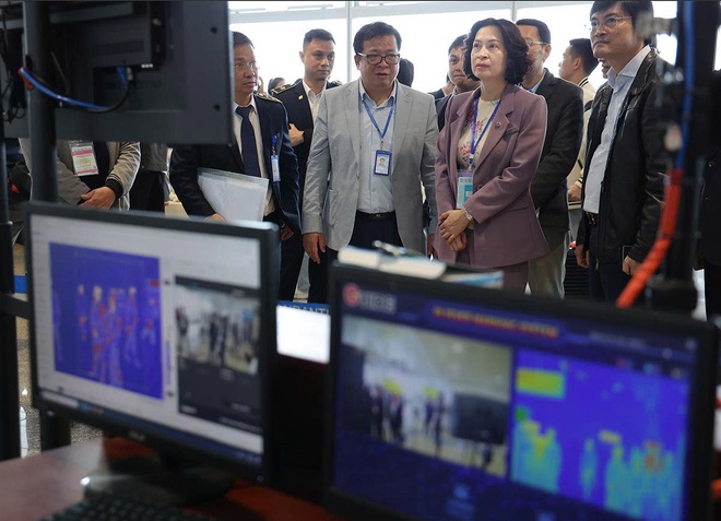 Lo virus Nipah xâm nhập qua đường hàng không - Ảnh 2.