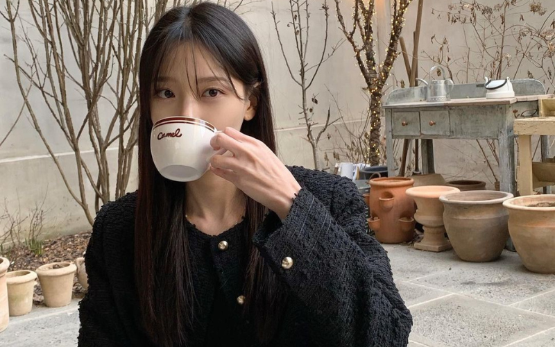 Giá vàng tăng cao , Tết năm nay mang vàng về biếu bố mẹ thật đặc biệt - Ảnh 3. Giá vàng tăng cao , Tết năm nay mang vàng về biếu bố mẹ thật đặc biệt - Ảnh 3.