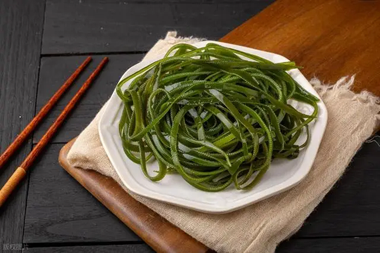 7 thực phẩm “càng ăn càng dễ giảm cân”: Vị trí số 1 có thể nằm ngay trong bữa cơm nhà bạn - Ảnh 1.