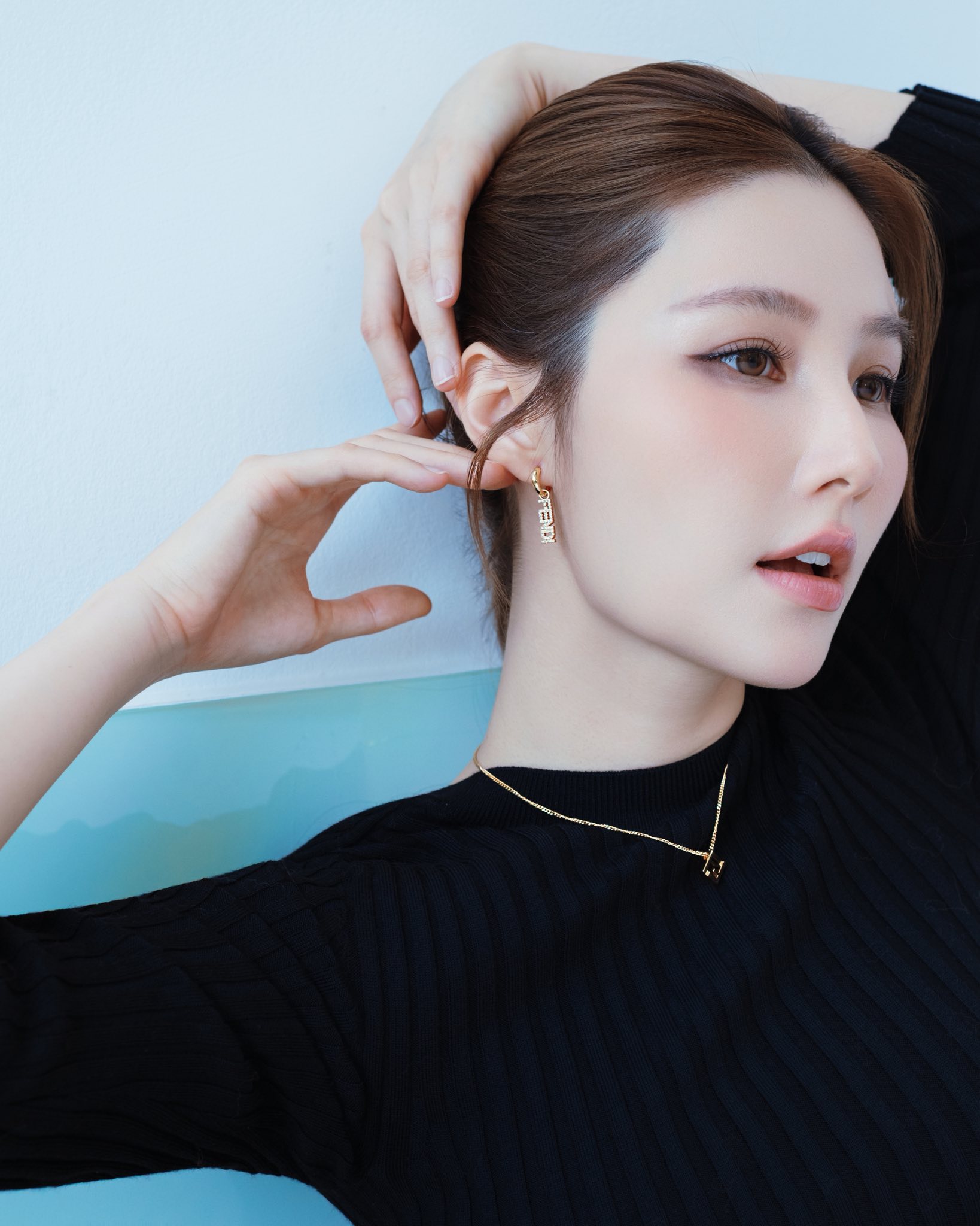 5 mỹ nhân tuổi Ngọ đẹp nhất Việt Nam: Lan Ngọc xếp thứ 2, hạng 1 lấp lánh hơn cả kim cương châu báu- Ảnh 10. 5 mỹ nhân tuổi Ngọ đẹp nhất Việt Nam: Lan Ngọc xếp thứ 2, hạng 1 lấp lánh hơn cả kim cương châu báu- Ảnh 10.