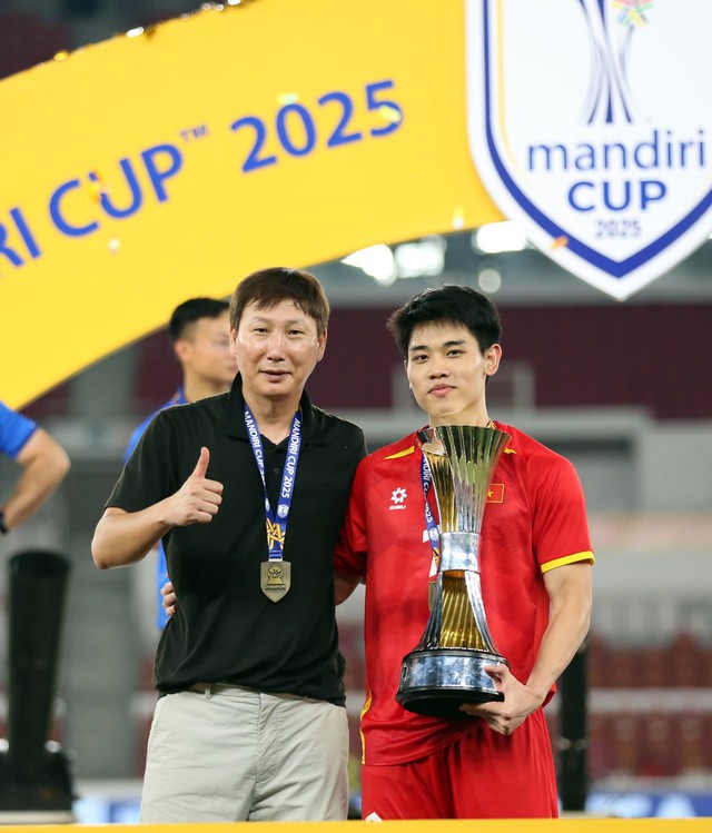 Đình Bắc: Gác lại hào quang để chinh phục những đỉnh cao mới- Ảnh 2.