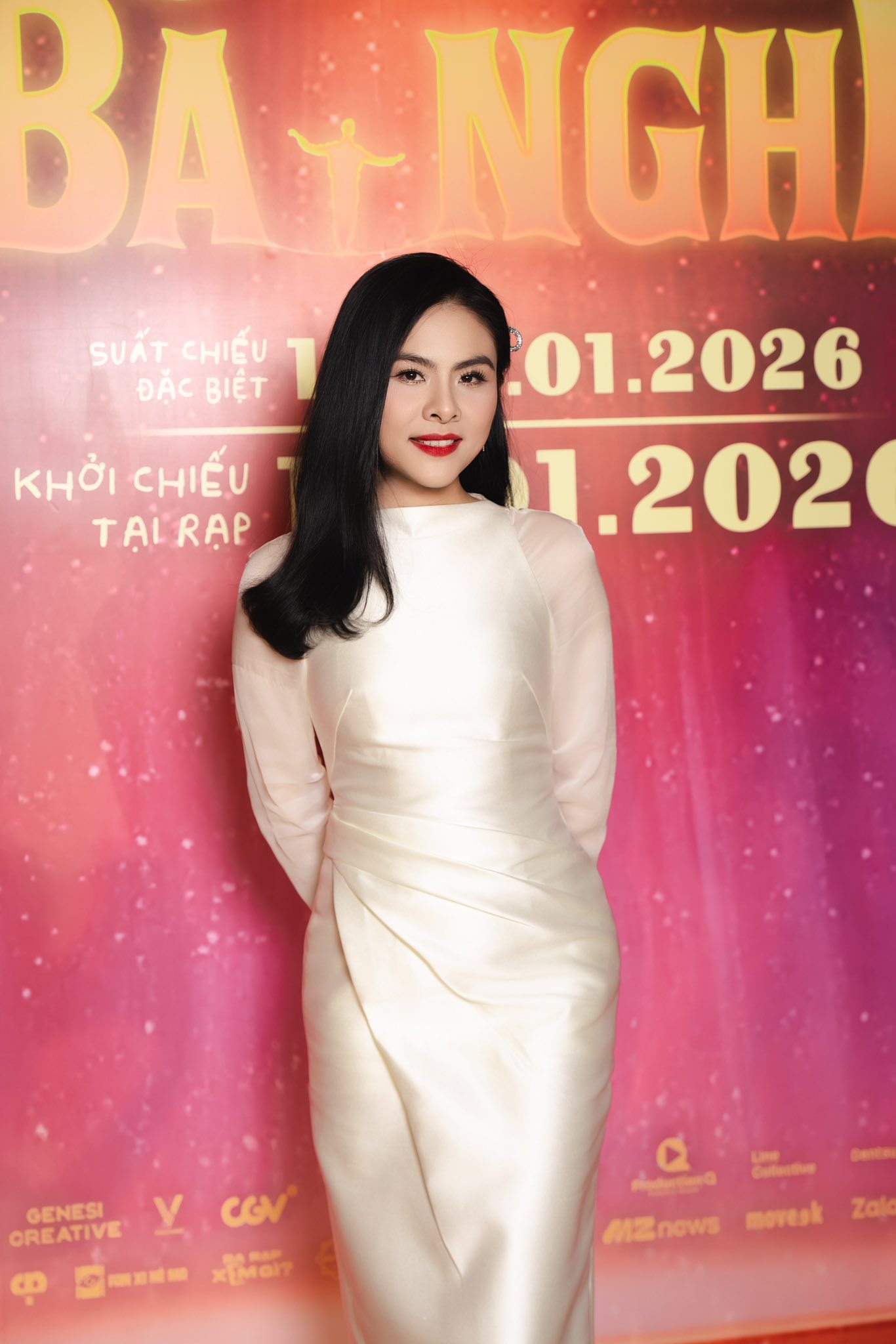 5 mỹ nhân tuổi Ngọ đẹp nhất Việt Nam: Lan Ngọc xếp thứ 2, hạng 1 lấp lánh hơn cả kim cương châu báu- Ảnh 15. 5 mỹ nhân tuổi Ngọ đẹp nhất Việt Nam: Lan Ngọc xếp thứ 2, hạng 1 lấp lánh hơn cả kim cương châu báu- Ảnh 15.