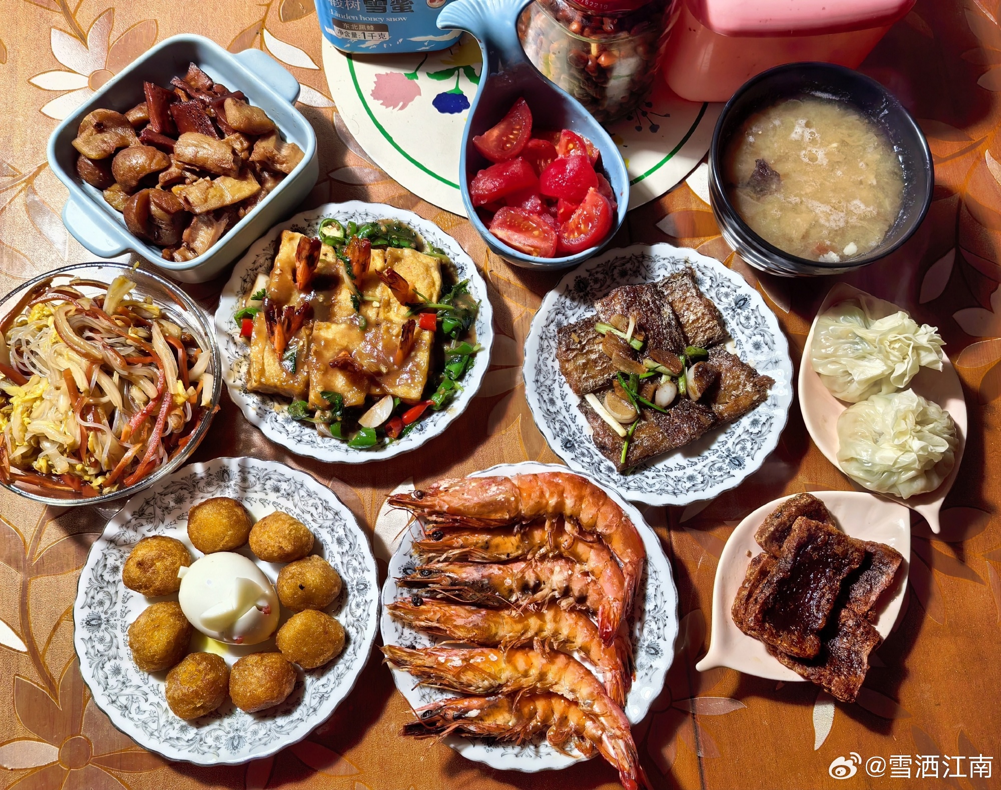 TRỰC TIẾP: Cả châu Á rộn ràng đón Tết Bính Ngọ 2026: Pháo hoa rợp trời tiễn biệt năm cũ, chào mừng một năm mới đầy hy vọng- Ảnh 5.