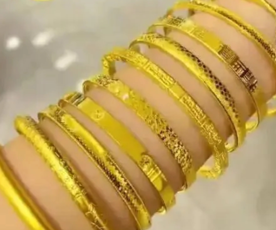 Khách hàng tố tiệm vàng gian lận 6 gram , làm rõ Vụ trục lợi 127 triệu đồng - Ảnh 1.