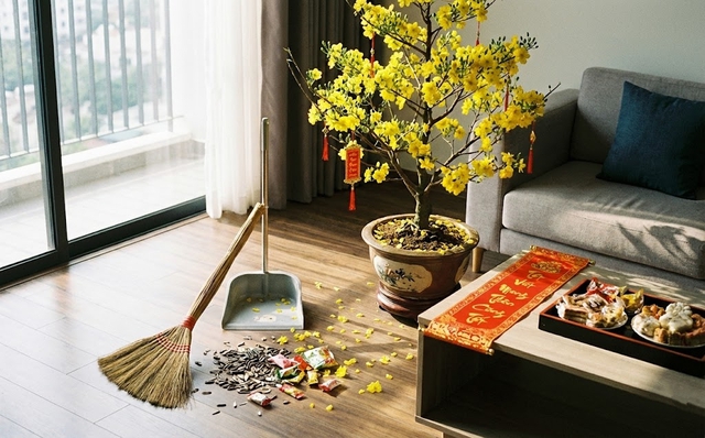 Nhà ngập rác mùng 1 nhưng sợ mất lộc: Áp dụng mẹo nhỏ này để dọn dẹp mà tiền tài vẫn ùn ùn kéo đến - Ảnh 1.