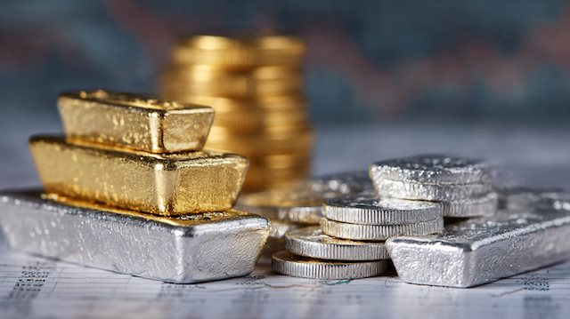 Giá vàng và bạc giảm mạnh trên thị trường kim lọai qúy 2026 - Ảnh 1. Giá vàng và bạc giảm mạnh trên thị trường kim lọai qúy 2026 - Ảnh 1.