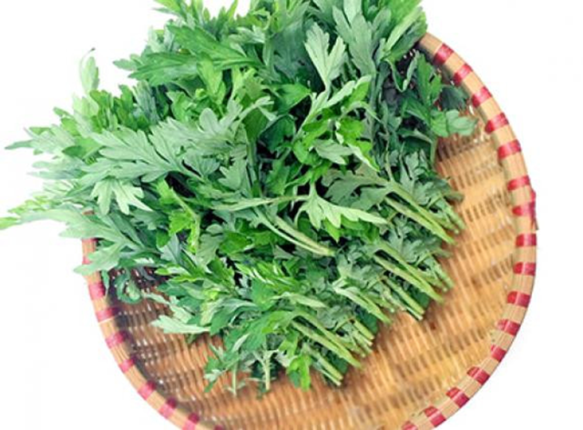 Loại rau mọc dại ở Việt Nam, trời Tây ví là "báu vật trời ban" - Ảnh 2.