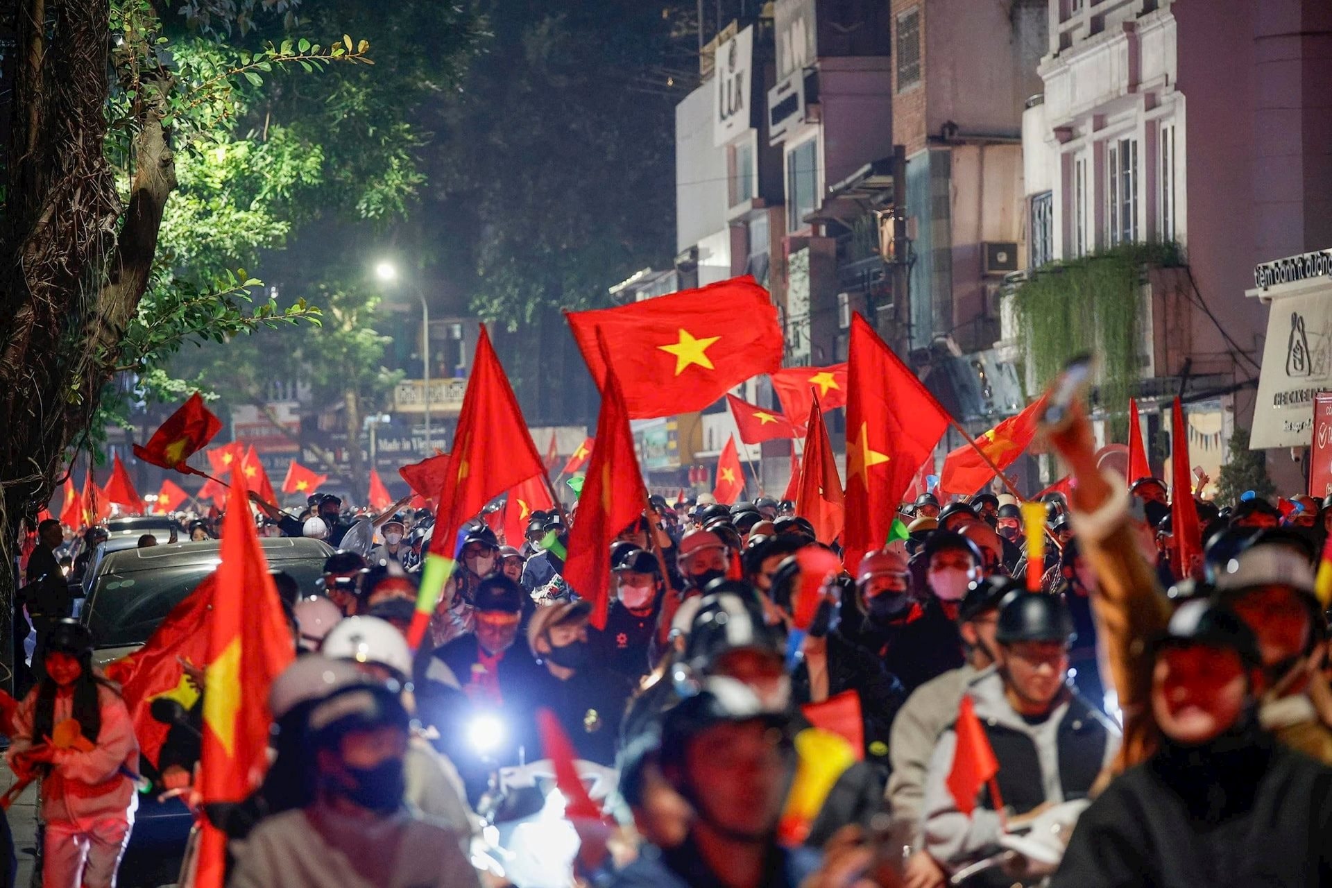 Việt Nam lập kỷ lục du lịch 2026 , vượt Thái Lan và Campuchia trong lĩnh vực kinh tế vĩ mô - Ảnh 3.