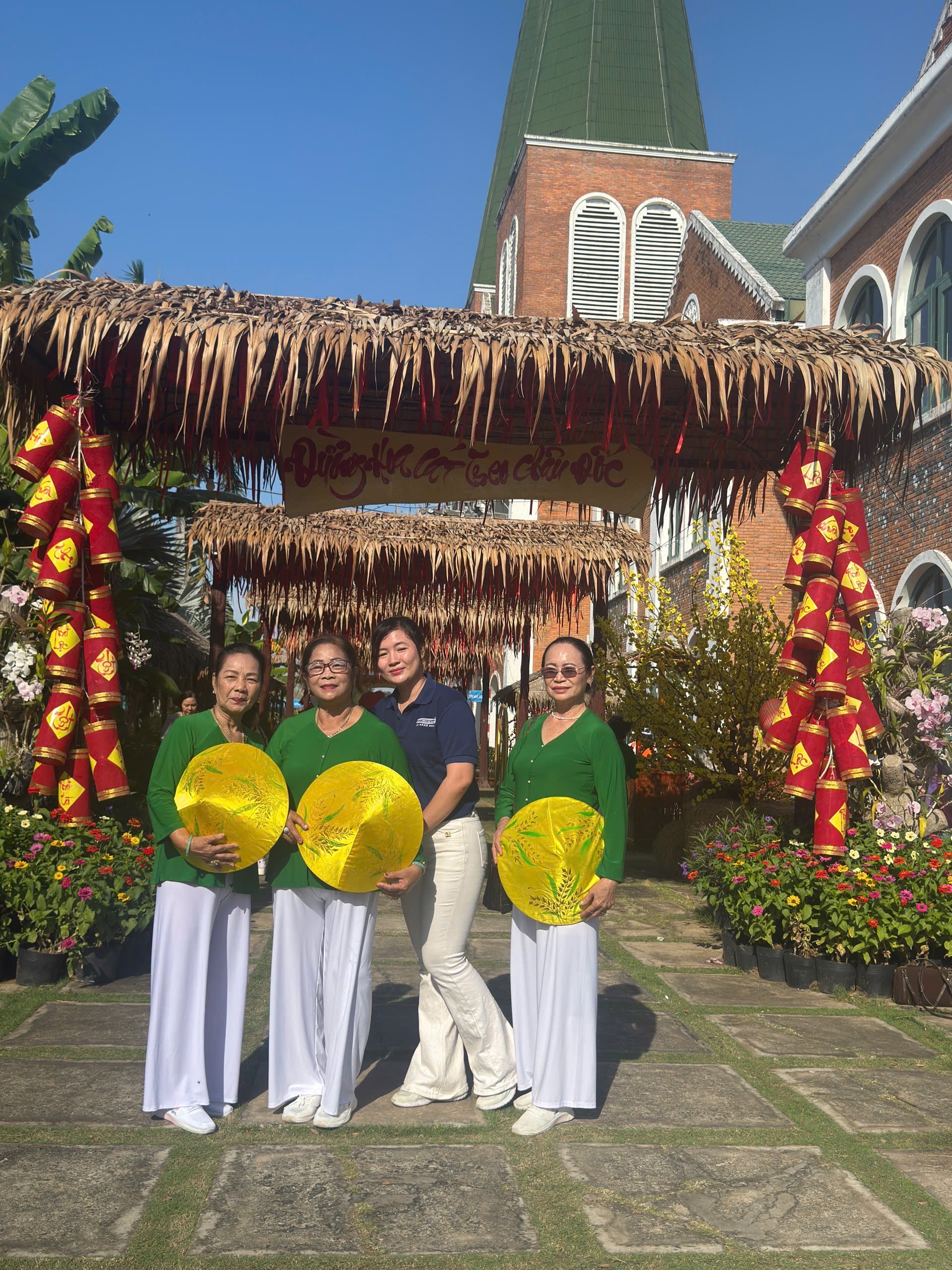 Khách du Xuân vùng Bảy Núi và Phú Quốc bất ngờ tăng cao trong 3 ngày Tết - Ảnh 19.