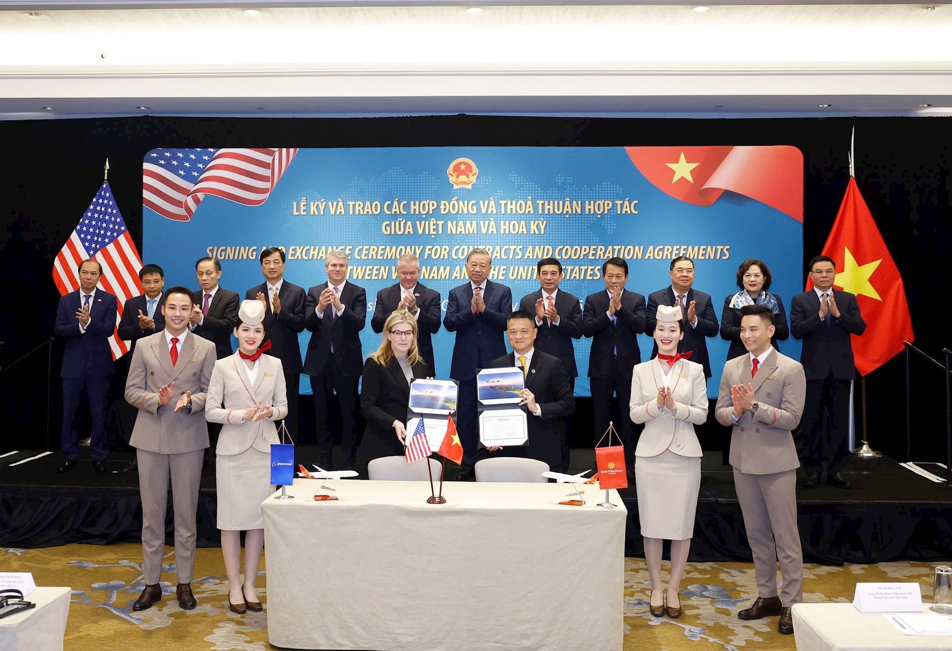 Sun PhuQuoc Airways ký hợp đồng 22 , 5 tỷ USD với Boeing để mở rộng đội bay quốc tế - Ảnh 1. Sun PhuQuoc Airways ký hợp đồng 22 , 5 tỷ USD với Boeing để mở rộng đội bay quốc tế - Ảnh 1.