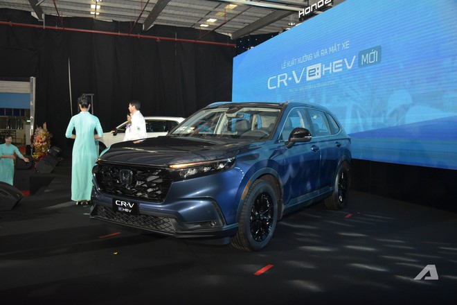 Honda CR-V hybrid 2026 lắp ráp ra mắt Việt Nam: Giá 'chờ thuế' có thể rẻ hơn, bỏ cần số truyền thống, thêm bản thấp hơn cạnh tranh CX-5- Ảnh 6.
