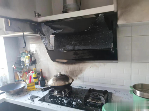 Nấu ăn đừng làm 3 việc này bên cạnh, coi chừng “nổ tung” cả gian bếp- Ảnh 1.