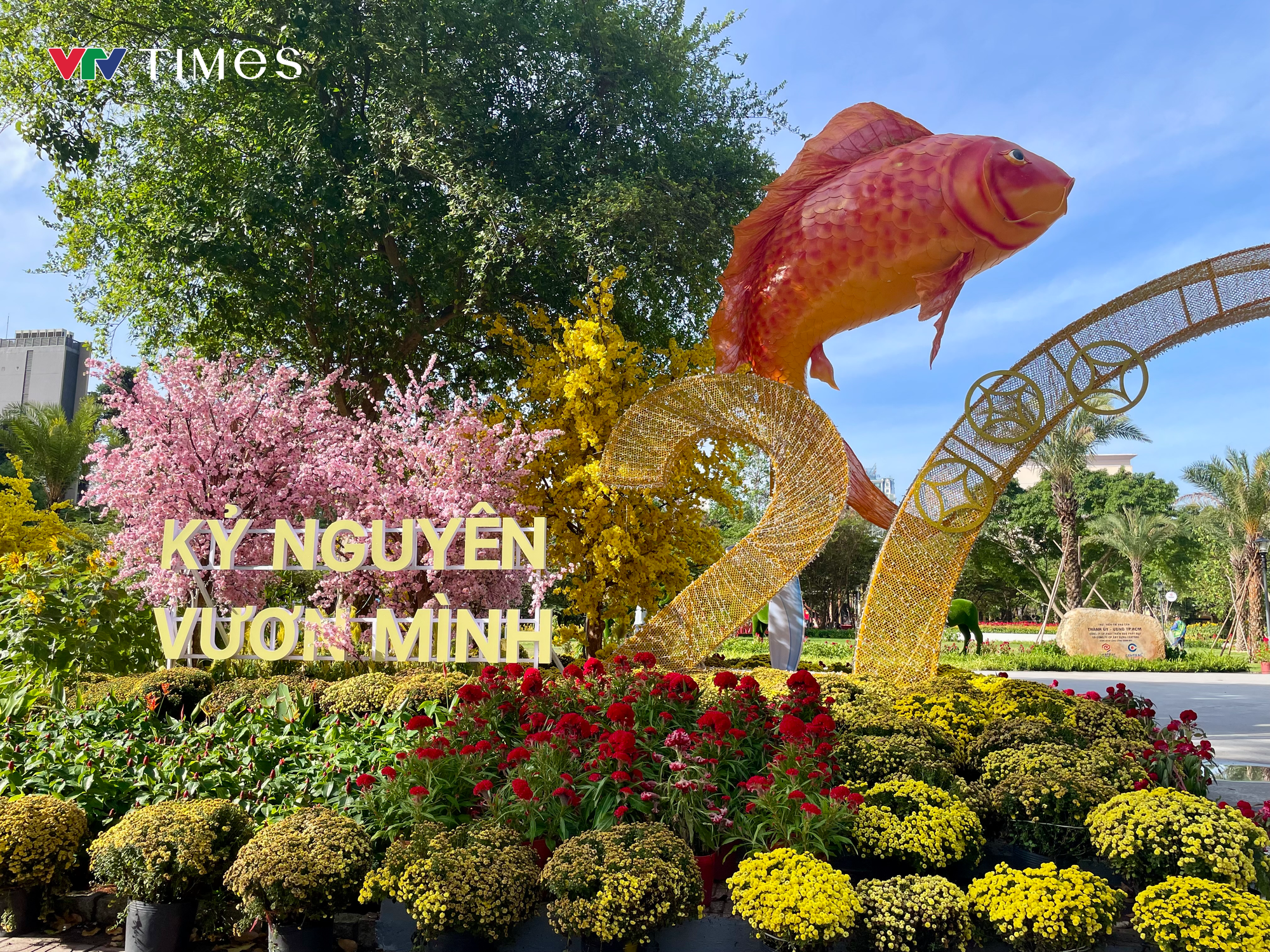 Du xuân ở những "khu đất vàng"- Ảnh 2.