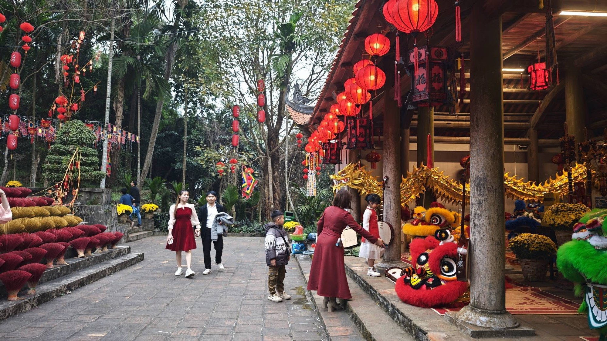 Ngọn núi cao chưa đến 100m, được mệnh danh là "núi rồng": Trên đỉnh có di tích quốc gia gần 1000 tuổi - Ảnh 11.