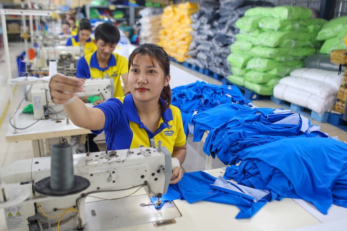 Không nâng năng suất, khó thoát bẫy thu nhập trung bình - Ảnh 2.