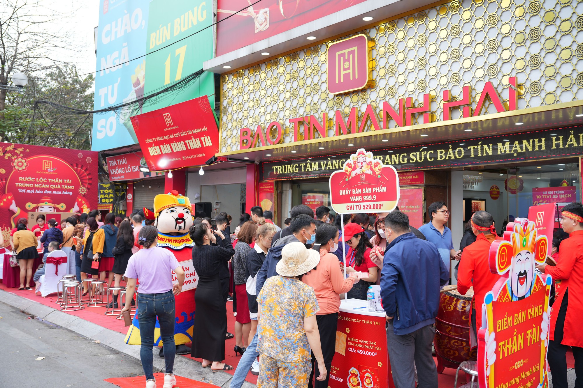 Bảo Tín Mạnh Hải thông báo giá vàng hôm nay và quy định mua hàng ngày 22 / 2 / 2026 - Ảnh 1. Bảo Tín Mạnh Hải thông báo giá vàng hôm nay và quy định mua hàng ngày 22 / 2 / 2026 - Ảnh 1.