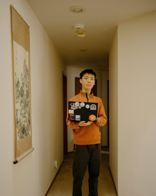 Khởi nghiệp thời AI: Kiếm 30 triệu USD từ phòng ngủ, những CEO 15 tuổi chỉ viết 10 dòng code rồi phó thác cho ChatGPT - Ảnh 4.