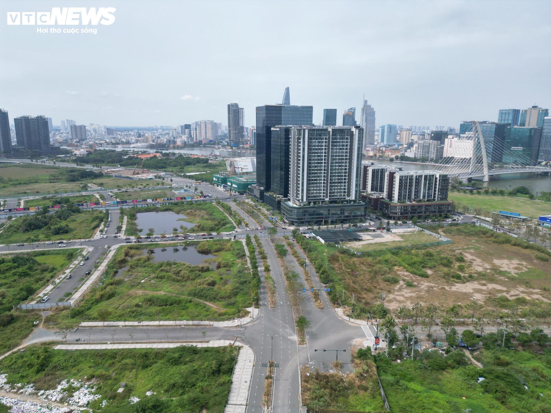 Cận cảnh tòa tháp 99 tầng tại Trung tâm Tài chính quốc tế Việt Nam ở Thủ Thiêm - Ảnh 9. Cận cảnh tòa tháp 99 tầng tại Trung tâm Tài chính quốc tế Việt Nam ở Thủ Thiêm - Ảnh 9.