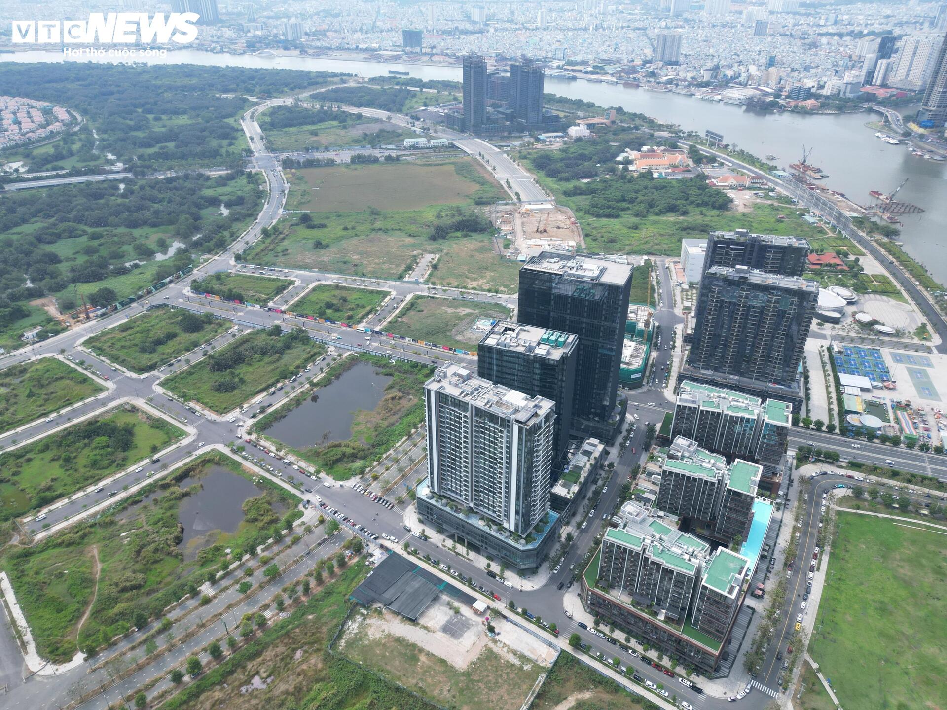 Cận cảnh tòa tháp 99 tầng tại Trung tâm Tài chính quốc tế Việt Nam ở Thủ Thiêm - Ảnh 7. Cận cảnh tòa tháp 99 tầng tại Trung tâm Tài chính quốc tế Việt Nam ở Thủ Thiêm - Ảnh 7.