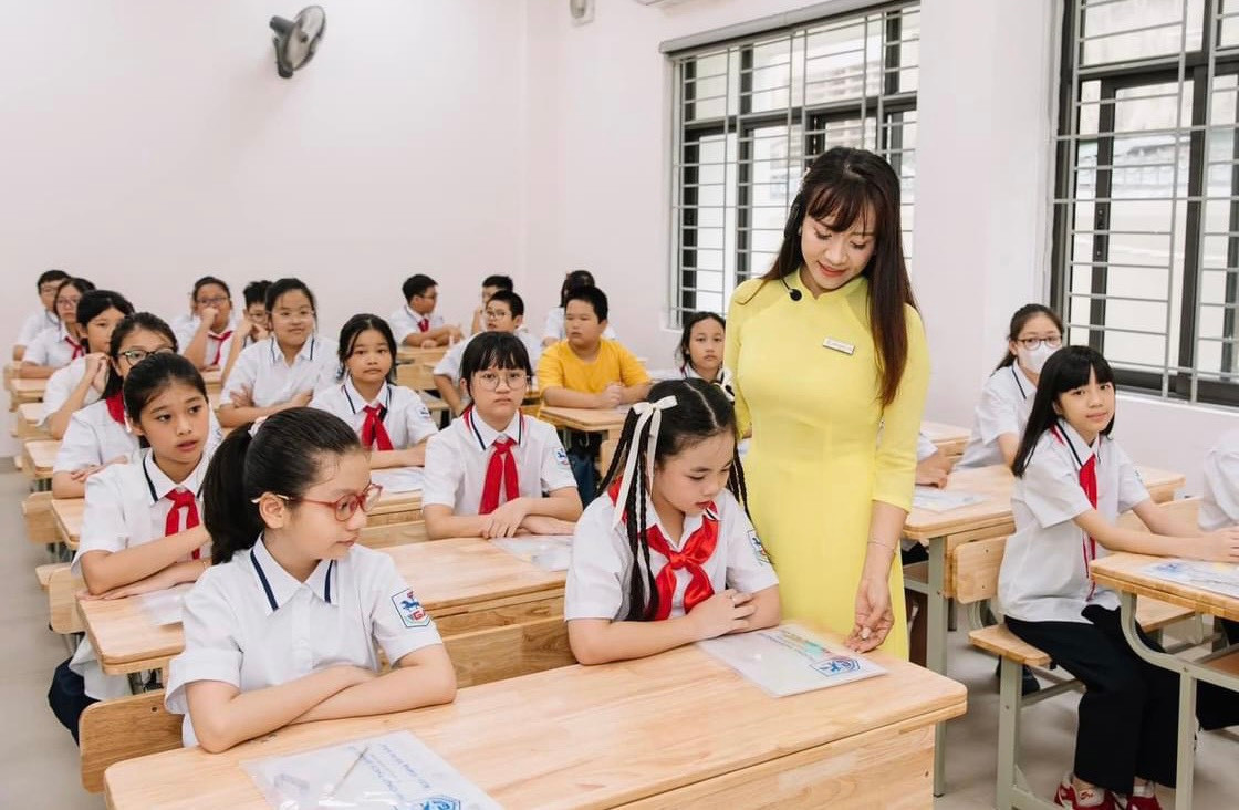 Dạy thêm giờ, nhà giáo phải chịu thuế thu nhập ra sao? Dạy thêm giờ, nhà giáo phải chịu thuế thu nhập ra sao?