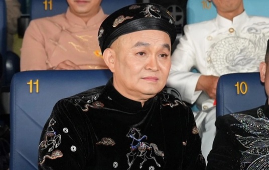 Nam nghệ sĩ giàu có, quyền lực miền Bắc: "Chết tôi cũng không thèm nhìn mặt" - Ảnh 1.