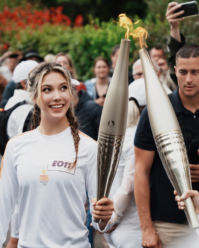 Profile "khủng" của "công chúa tuyết" hot nhất Olympic: 6 huy chương, 1580 điểm SAT, học vật lý lượng tử Stanford, kiếm 23 triệu đô - Ảnh 5.