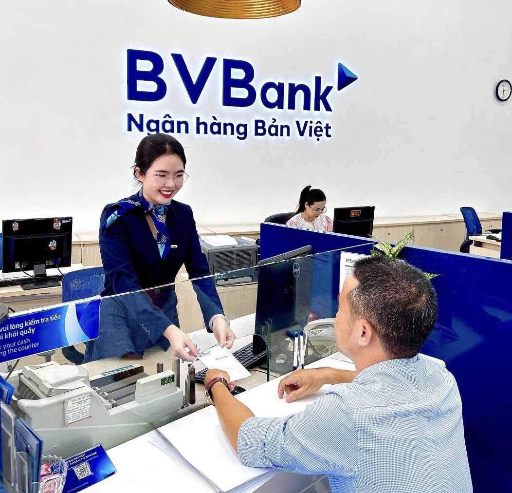 Ngày vía Thần Tài 2026: Khách đua gửi tiết kiệm nhận vàng và tiền mặt hấp dẫn - Ảnh 5.