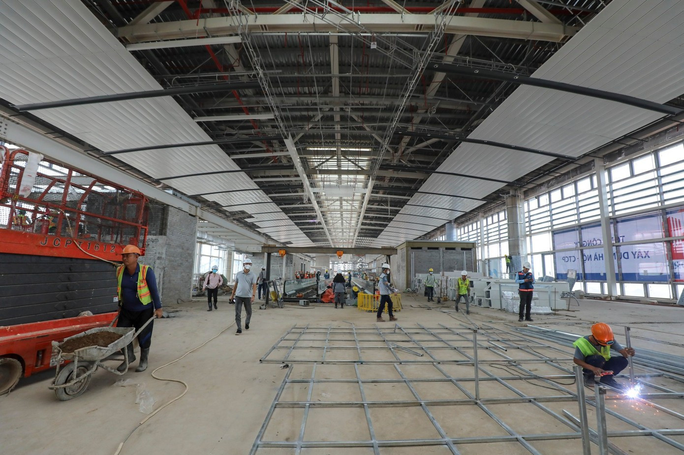 Sân bay Long Thành 16 tỷ USD và tác động đến kinh tế vĩ mô Việt Nam - Ảnh 12. Sân bay Long Thành 16 tỷ USD và tác động đến kinh tế vĩ mô Việt Nam - Ảnh 12.