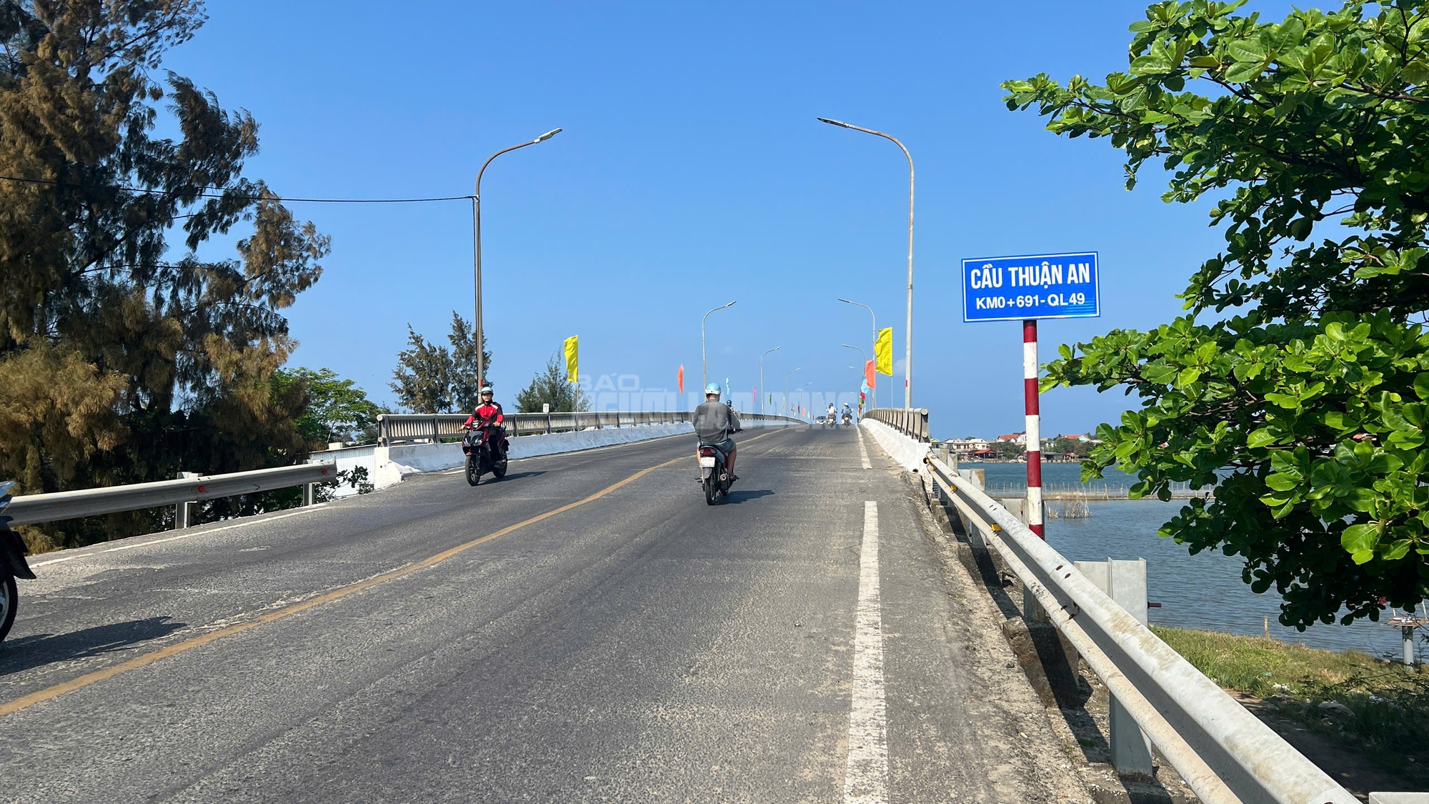 Vì sao có 2 cây cầu Thuận An ở Huế gây băn khoăn trong năm 2026 - Ảnh 1. Vì sao có 2 cây cầu Thuận An ở Huế gây băn khoăn trong năm 2026 - Ảnh 1.